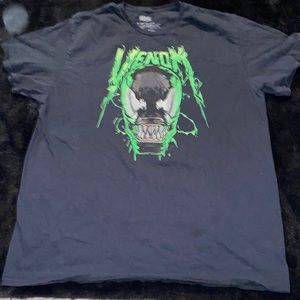 Venom tee (XXL)